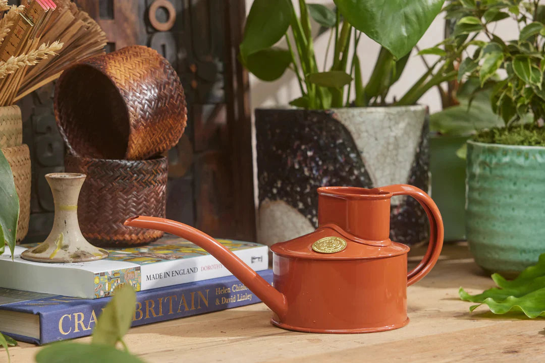 HAWS The Fazeley Flow Terracotta Orange - One Pint