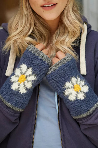 Pachamama Daisy Handwarmer Denim