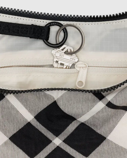 BAGGU Medium Nylon Crescent Bag - Mixed Plaid